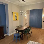 Apartment I Portici Di Sottoripa